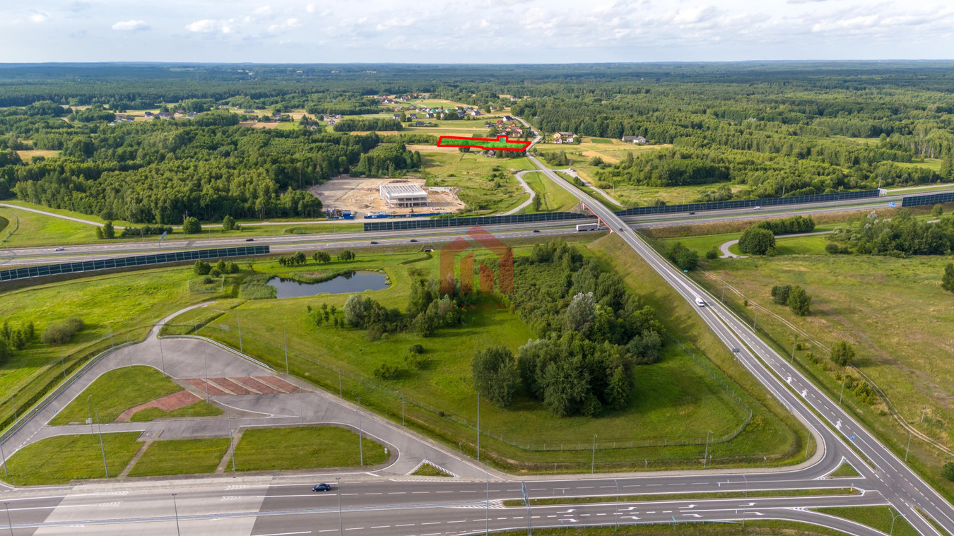 Działka inwestycyjna 500m od Zjazdu z autostrady - Widok 3