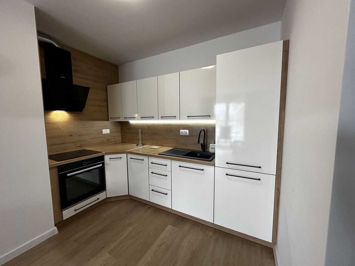 Gliwice do wynajęcia apartament na ulicy Karolinki z miejscem parkingowym