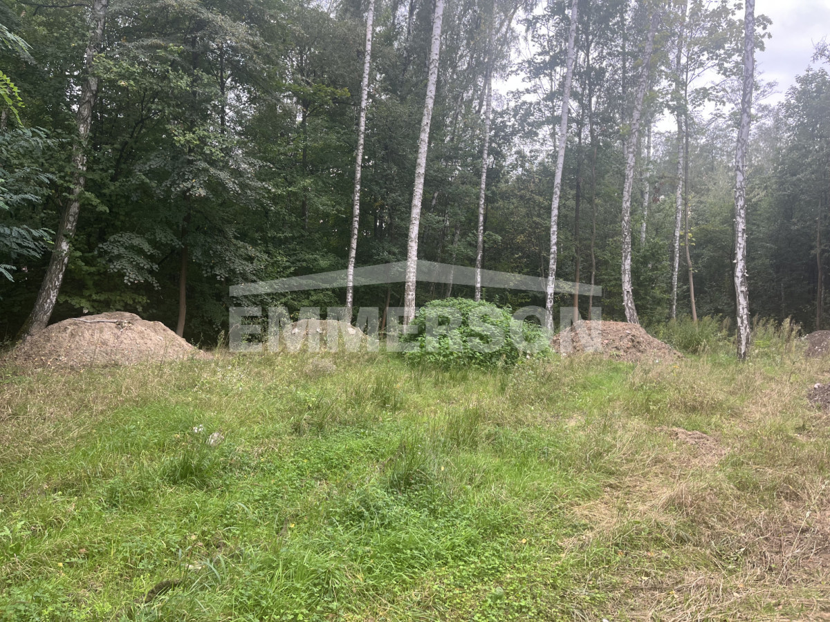 Pod bliźniaka lub wolnostojący 2142 m² - Widok 3