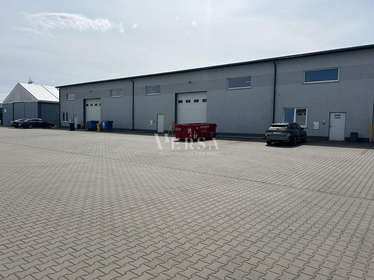 Magazyn z biurem 1050 mkw - Janki - Widok 3