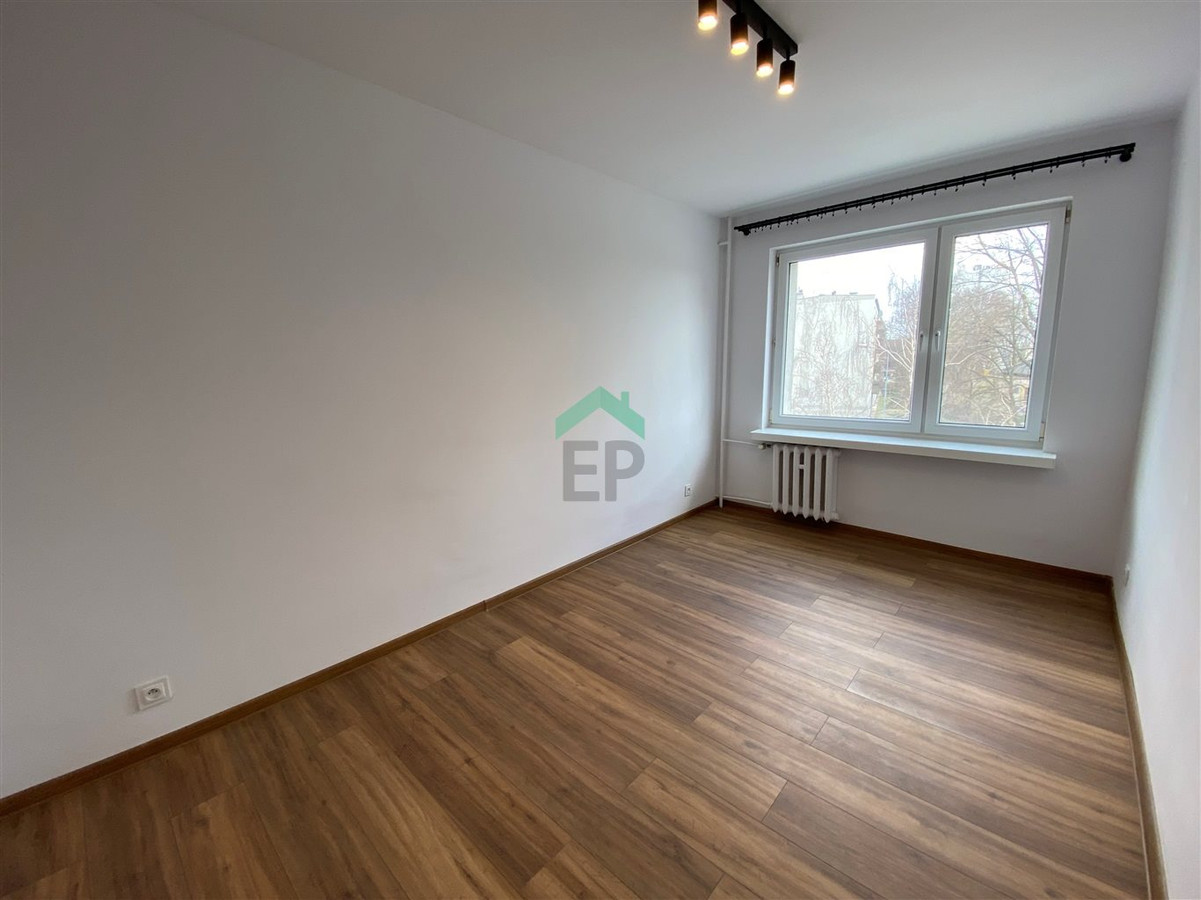 Apartment in Częstochowa, Osiedle Tysiąclecia, Tysiąclecie - Widok 4