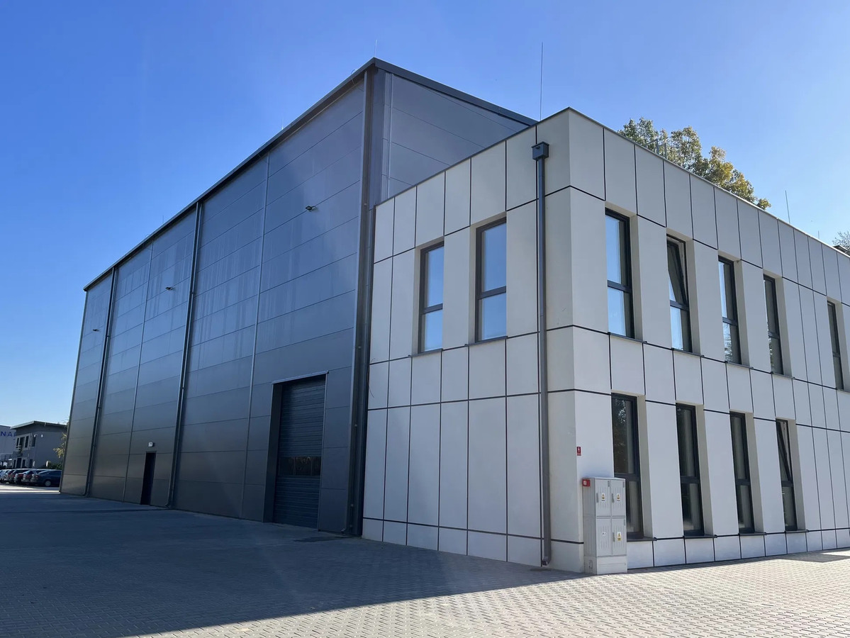 Hala magazynowo - usługową z dwukondygnacyjnym zapleczem socjalno - biurowym - Widok 5