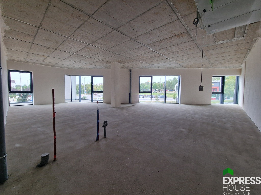 Nowoczesne biuro na sprzedaż | 128 m² | parking | - Widok 2