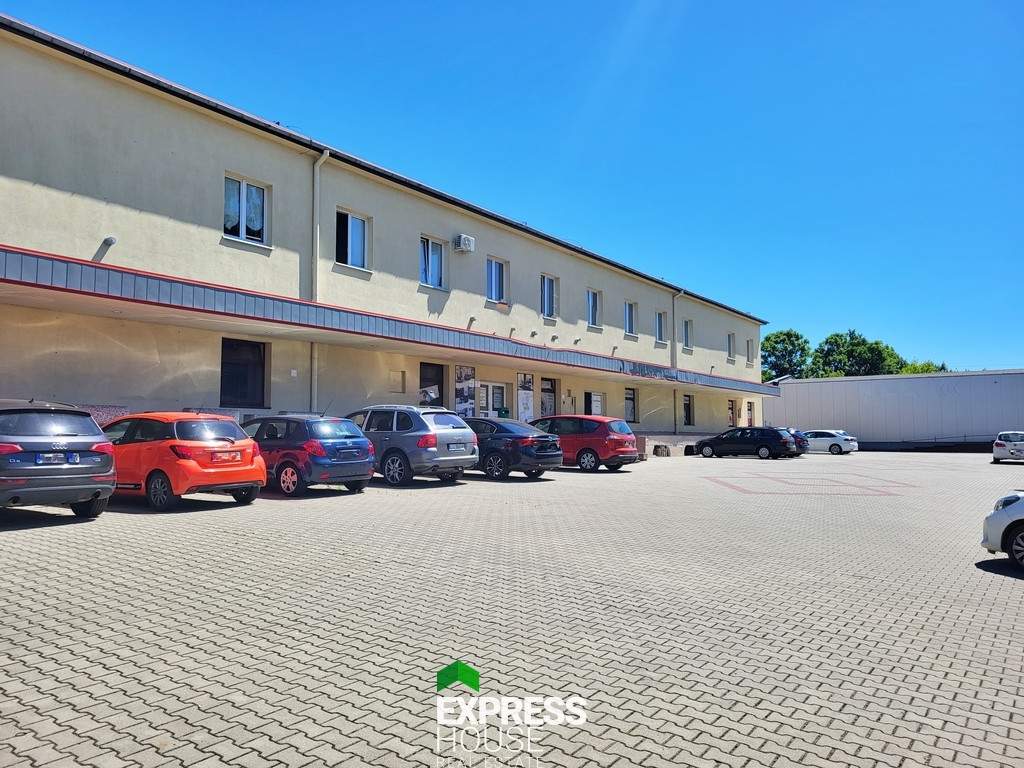 *lokal 324 m²* parter*miejsca parkingowe* - Więcej