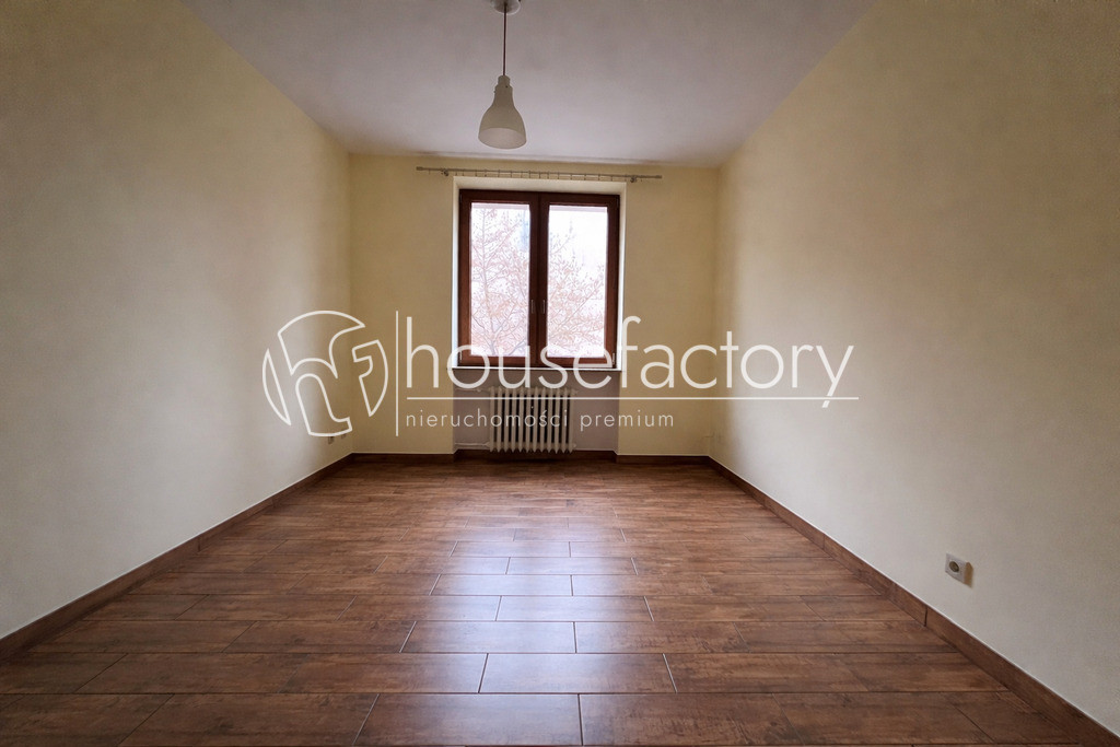 2 pokoje do zamieszkania w dobrej lokalizacji - Widok 3