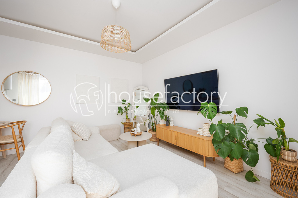 Wyjątkowy apartament z ogrodem na zam. osiedlu