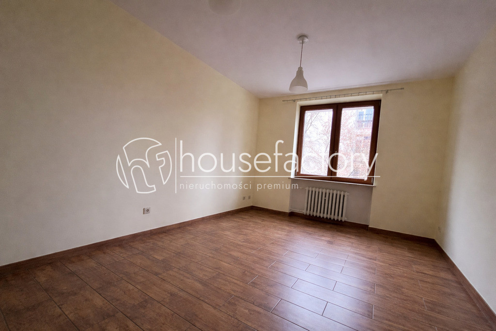 2 pokoje do zamieszkania w dobrej lokalizacji - Widok 4
