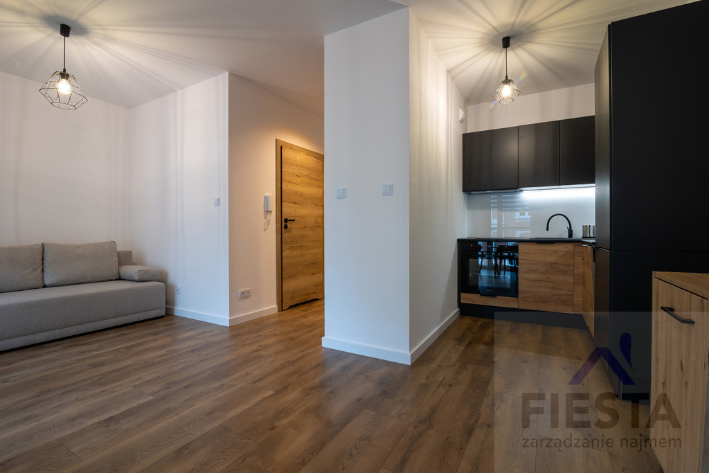Apartment in Katowice, Śródmieście - Widok 4