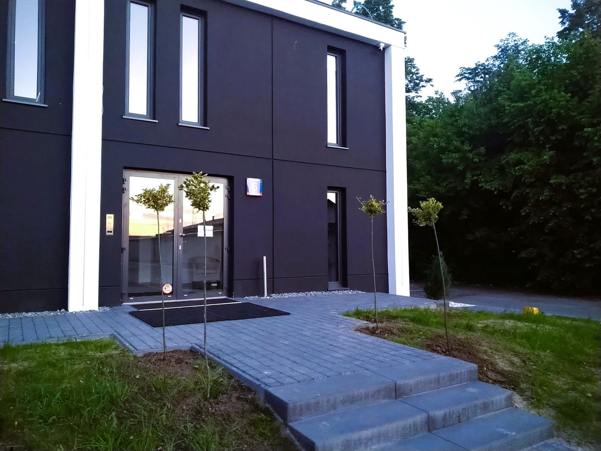 154 m² Nowoczesny lokal usługowy w budynku B6 - ul. Budowlana 6 Lublin - Widok 2
