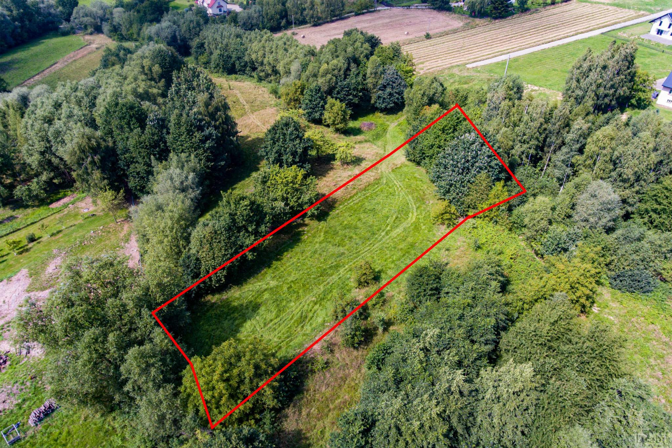 Uzbrojona działka budowlana w otoczeniu zieleni Mucharz - Więcej