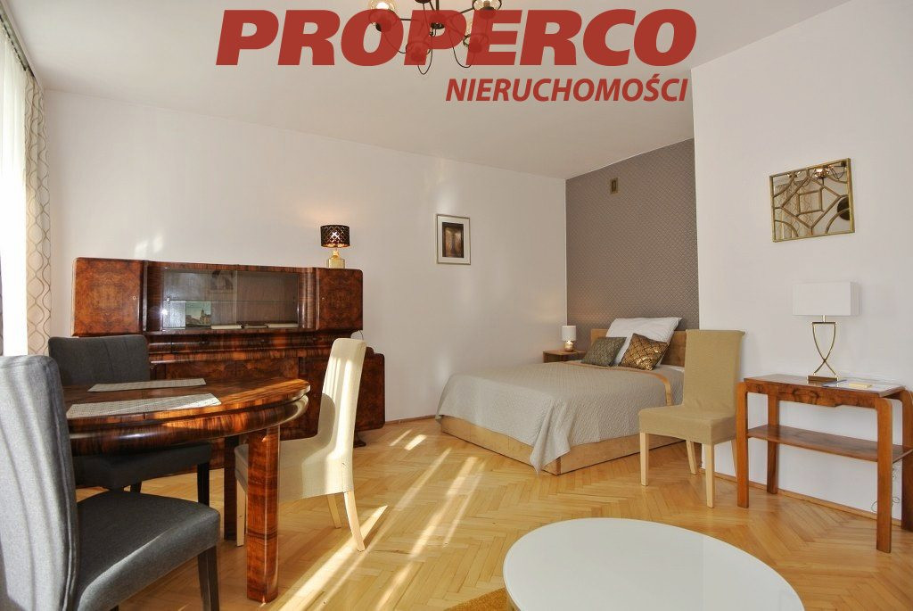 Apartment in Warszawa, Śródmieście - View 2