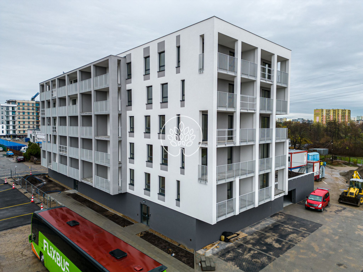 Apartment in Bydgoszcz, Osiedle Filmowe, Bartodzieje-Skrzetusko-Bielawki - More