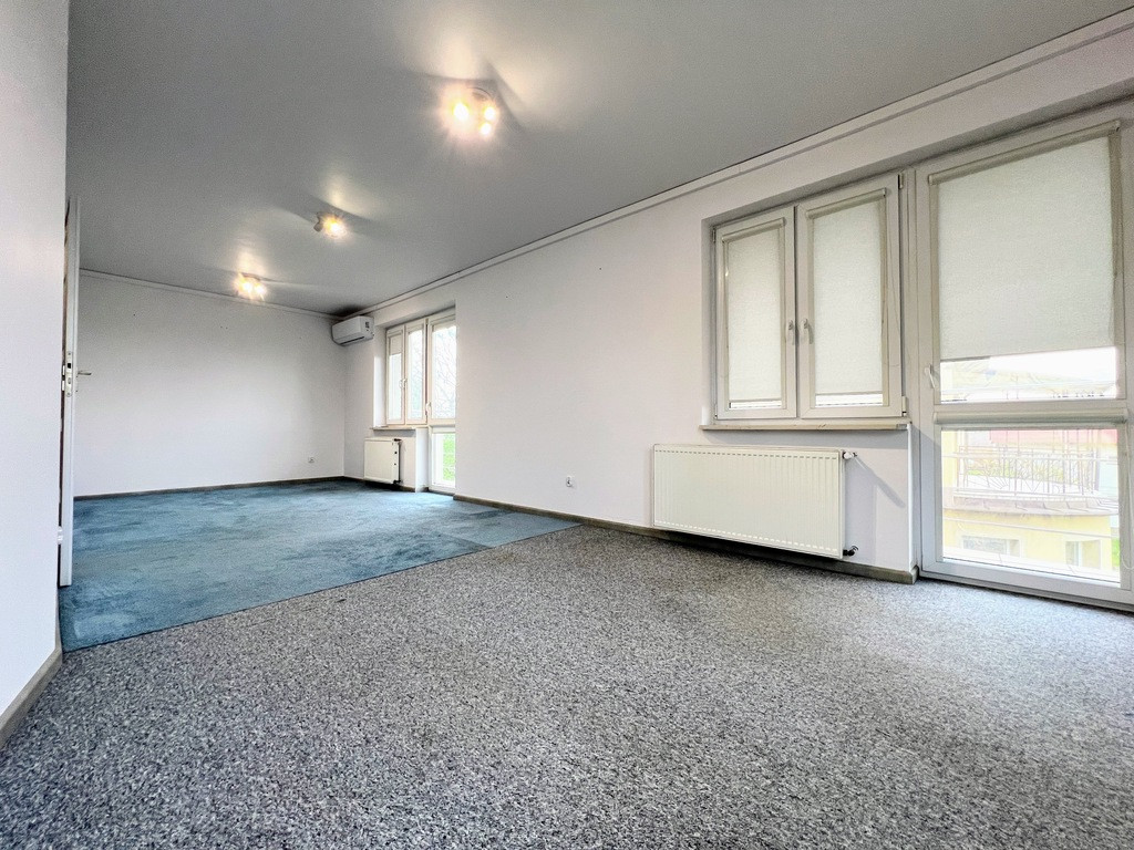 Wolny od zaraz, blisko obwodnicy, parking - Widok 4