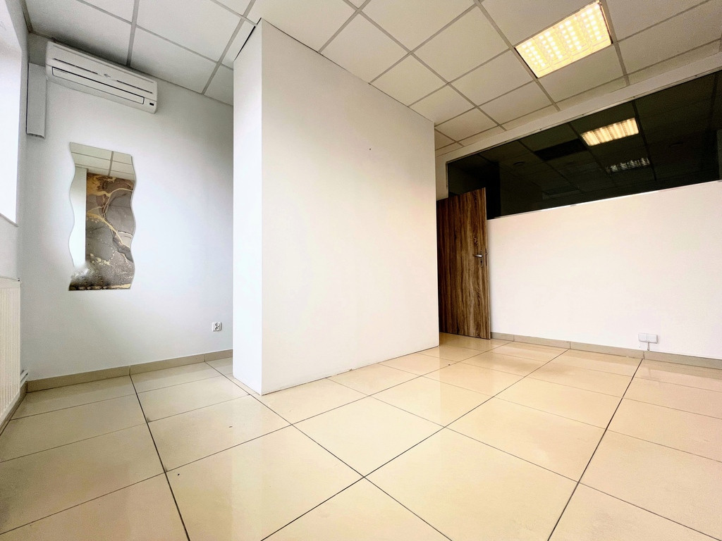 Lokal biurowy w centrum z klimatyzacją - Widok 4