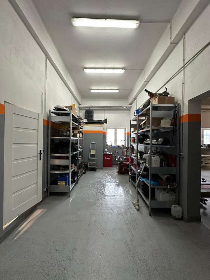 Lokal magazynowo- warsztatowy 170 m² ul. Gospodarcza - Widok 4