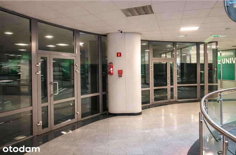 Lokal handlowo- usługowy 142 m² Praga Południe - Widok 4