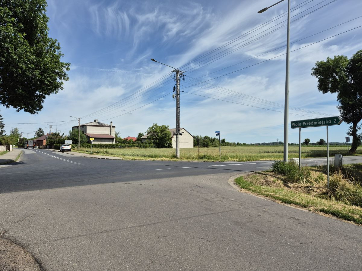 Działka pod zabudowę usługową - Widok 2
