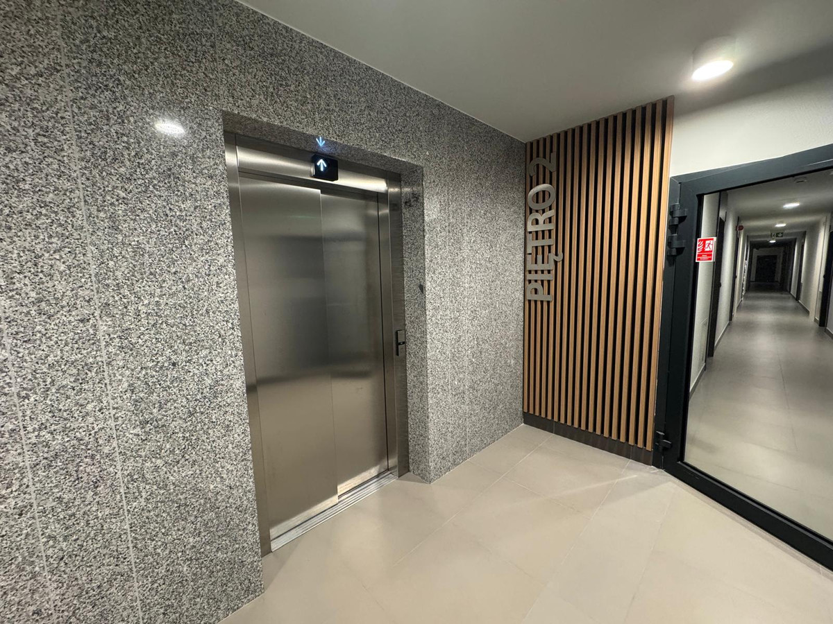 43 m² | przy Starówce | 2 pokoje | Loggia 9,7 m²| Komórka 7,51 m²| siłownia