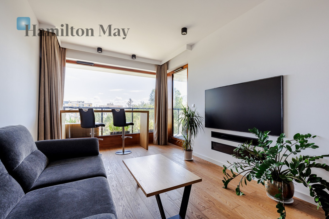 Apartament z widokiem na park na Starym Mokotowie