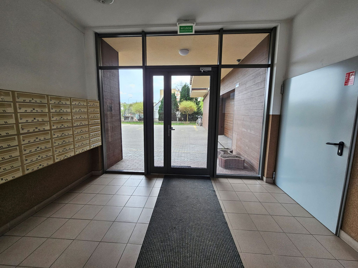 Miejsce postojowe w budynku z monitoringiem - Widok 4