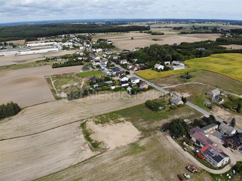 Pinczyn, ul. Poziomkowa - dz. z warunkami zabudowy - Więcej