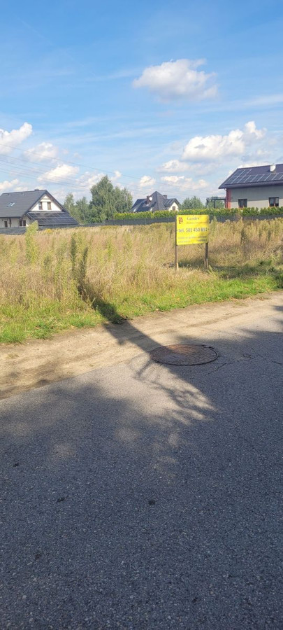 działka budowlana - Więcej