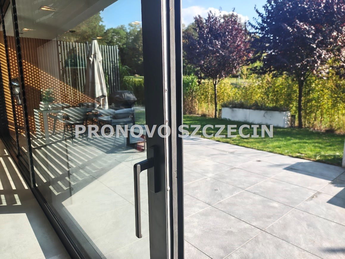 Dom – Dobra (Szczecińska), Buk - Więcej