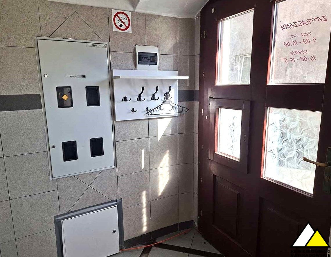 Lokal 30 m² Mirsk - Więcej