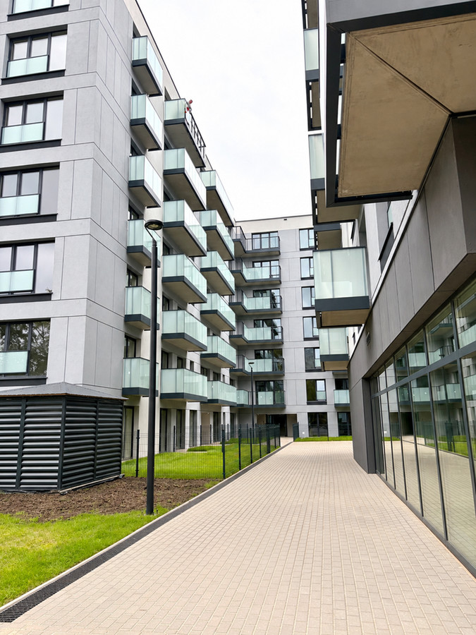 Duży apartament z widokiem na zieleń - Winogrady; 9 634 ZŁ ZA M2