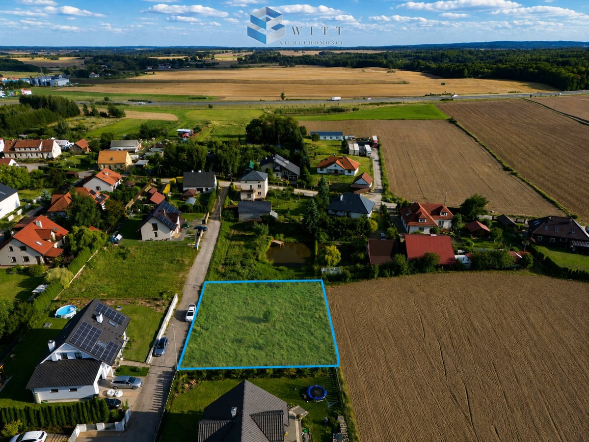 Działka 900 m² z WZ i mediami, Kajkowo - Więcej
