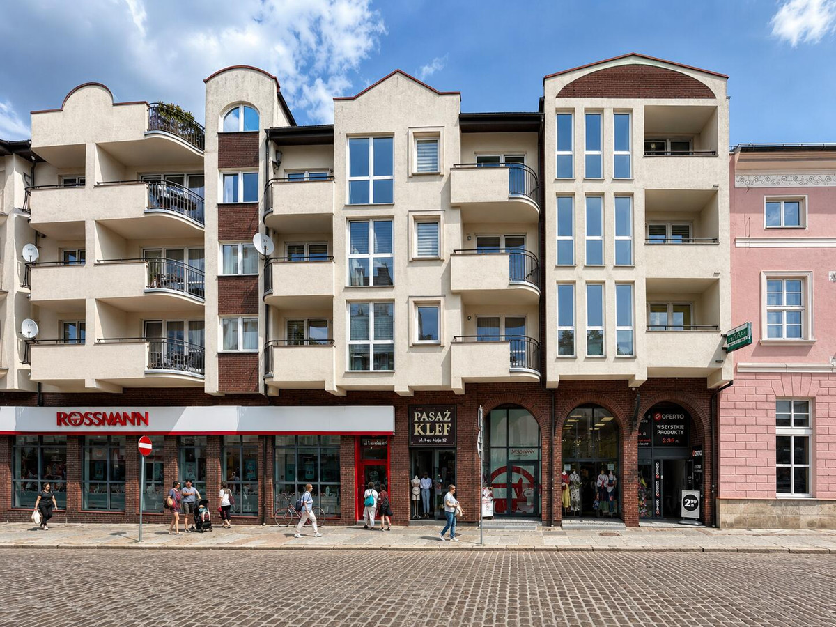 Lokal w centrum miasta - Widok 2
