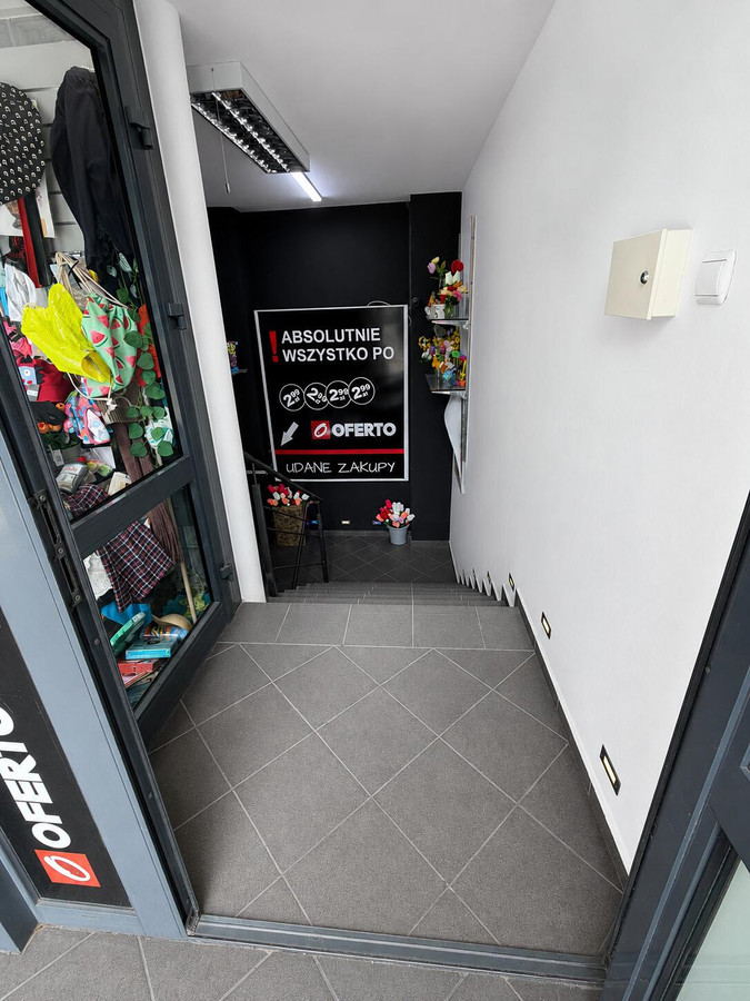Lokal w centrum miasta - Widok 4