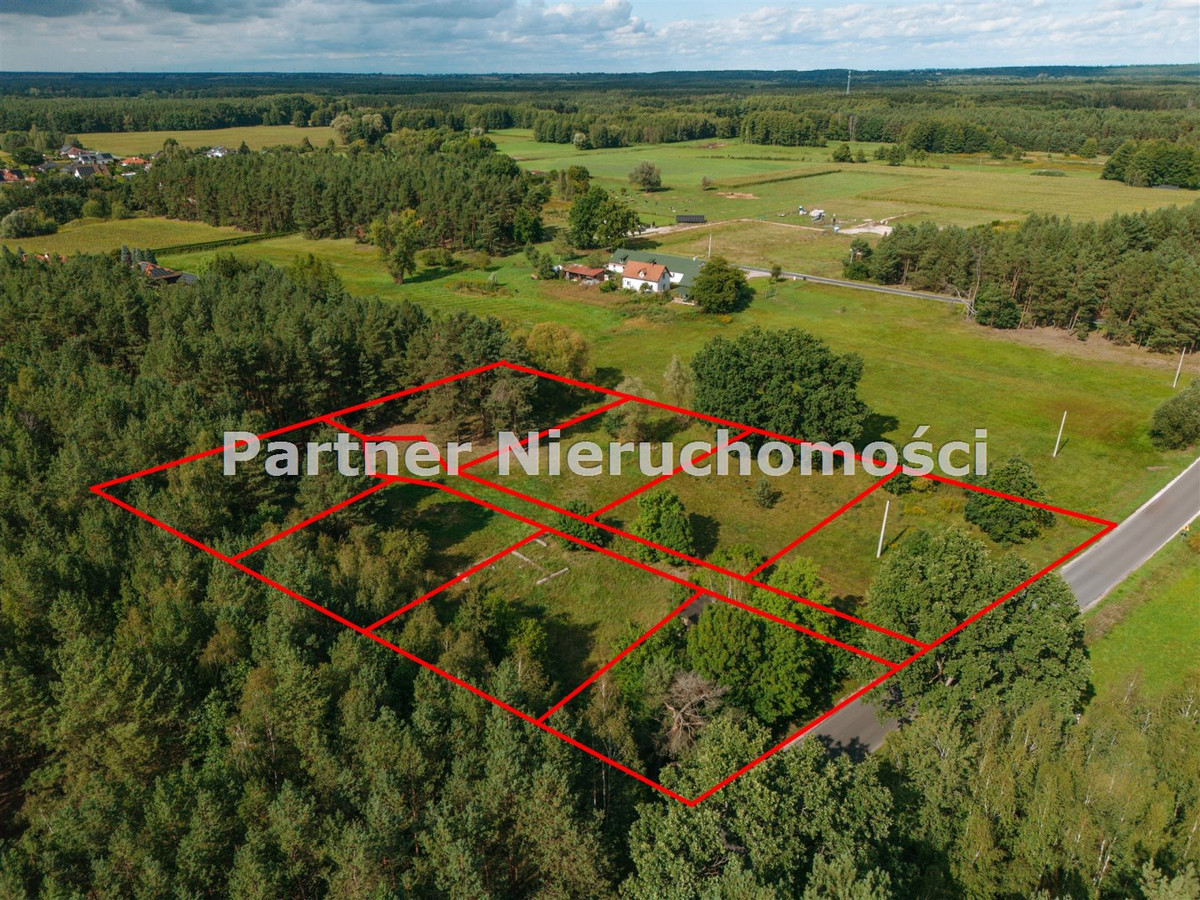 Faktura Vat, 8 działek pod zabudowę - Więcej