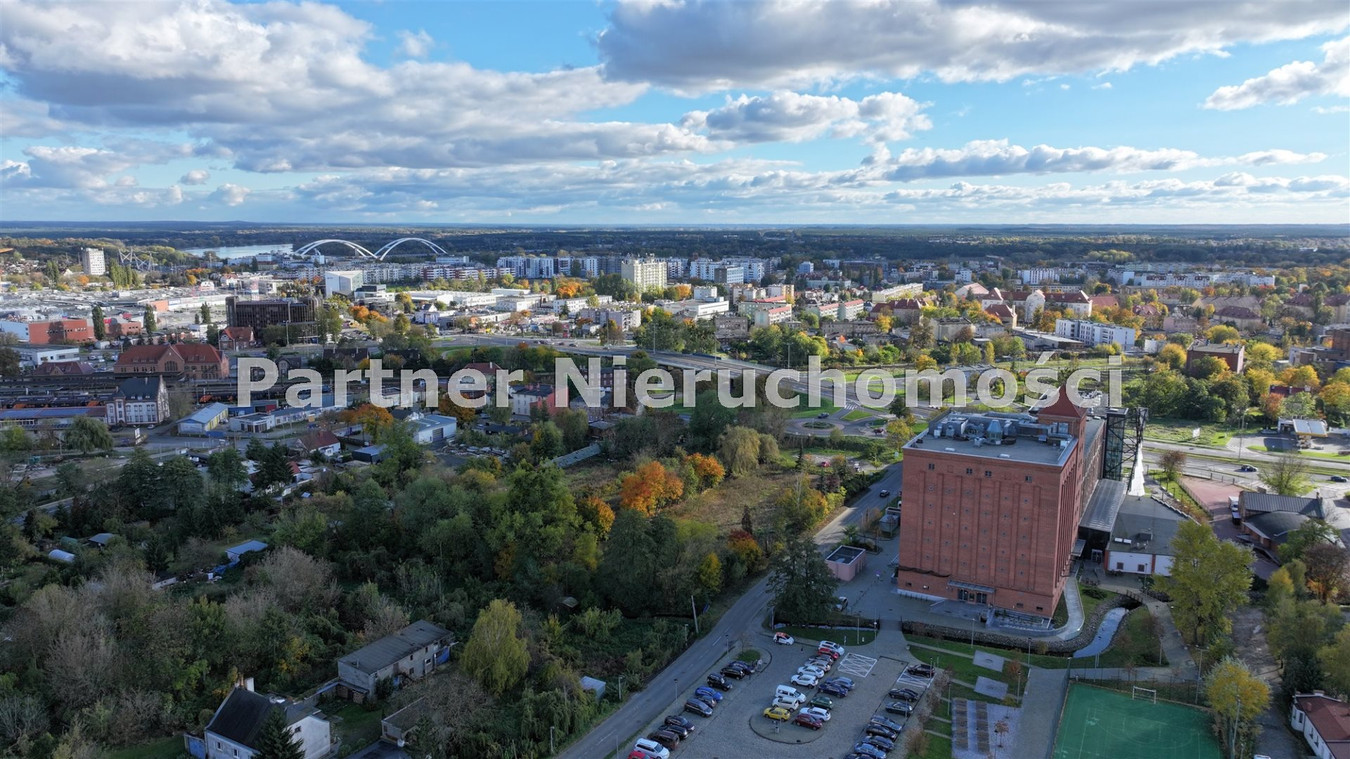 DZIAŁKA KOMERCYJNA NA WYNAJEM – 4400 m² - Widok 2