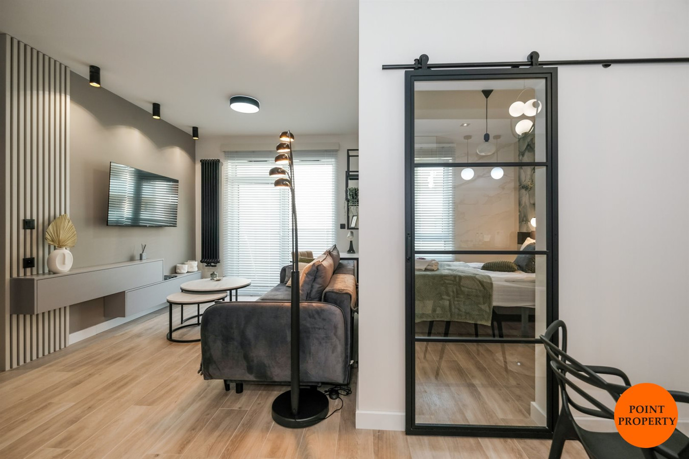 Salon z kuchnią+sypialnia, ok. Narutowicza - Widok 5