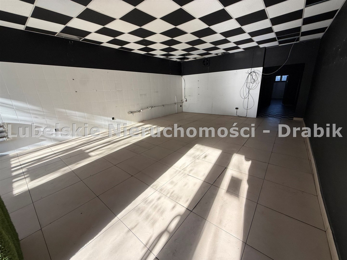 Lokal handel-usługi 111 m² - osiedle duży ruch - Widok 4