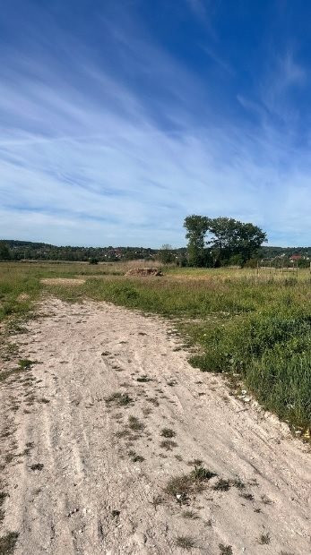 Działka budowlana w pieknej okolicy - Widok 4