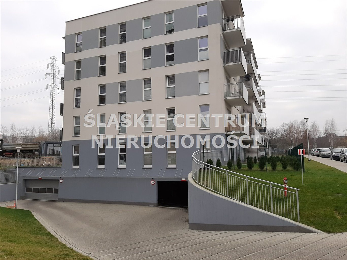 Miejsce postojowe w garażu, Katowice Bażantów 22 - Więcej