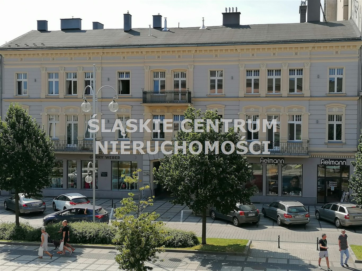 Lokal na I piętrze Częstochowa Aleja NMP 33