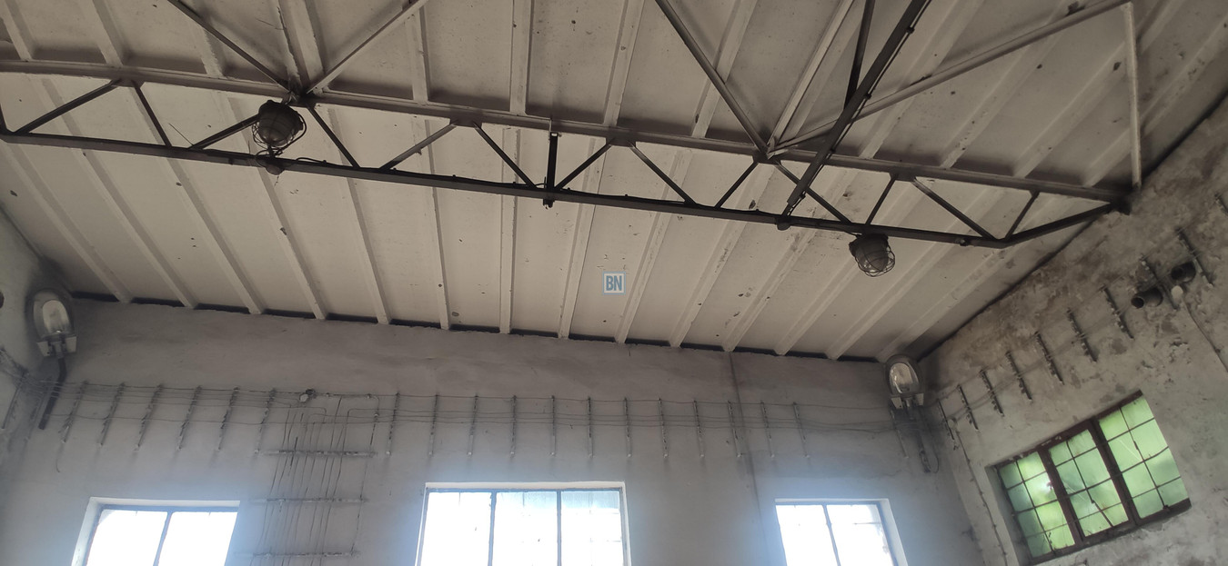 Sprzedam działkę przemysłową1450 m kw, zabudowana hala 102 m kw w Gliwicach - Więcej