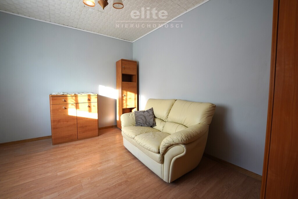 2 pok. 48 M2, spiżarnia ŚWIETNA LOKALIZACJA - Widok 6