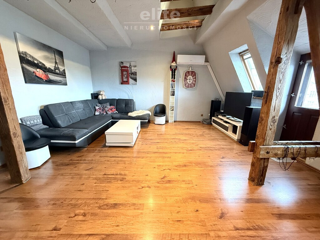 Centrum 3 pok + taras 10m2 + schowek