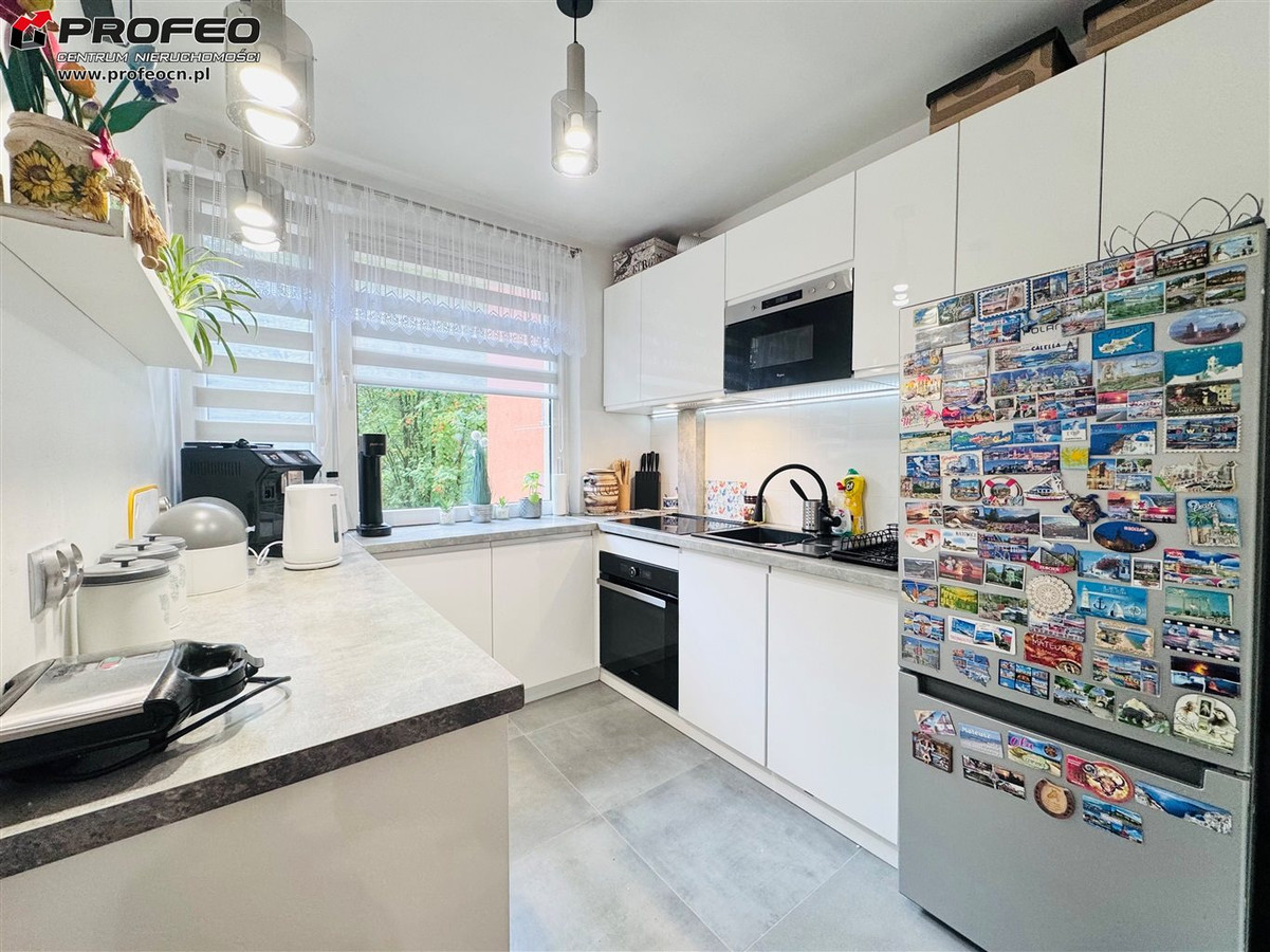 Apartment in Bielsko-Biała, Osiedle Wojska Polskiego, Os. Wojska Polskiego - Widok 4