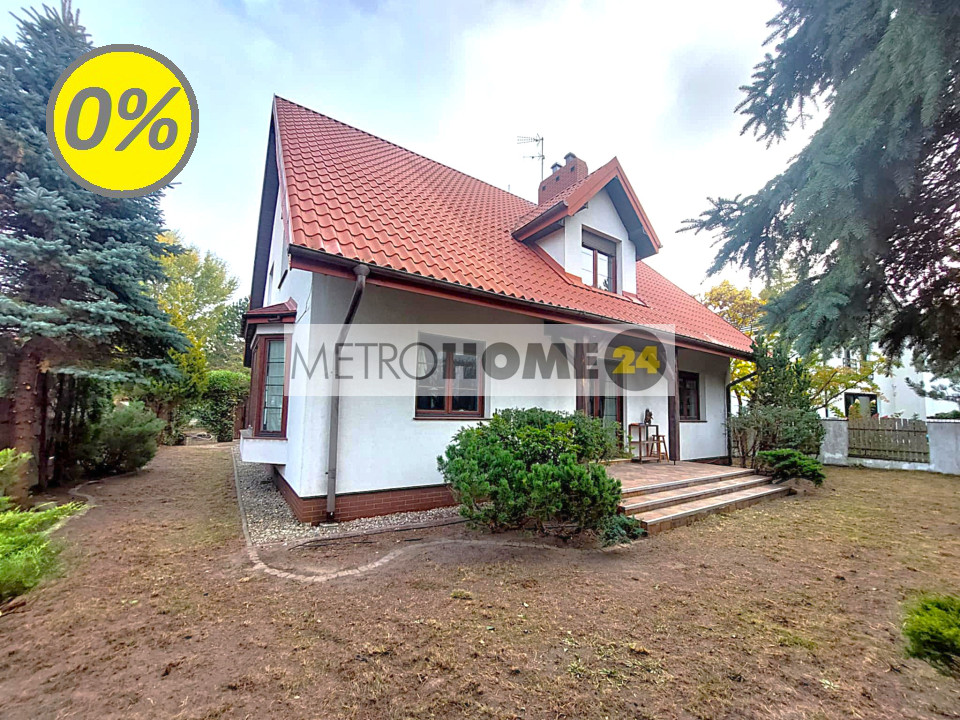 0% Prowizji - Wygodny wolnostojący dom na eleganckim osiedlu