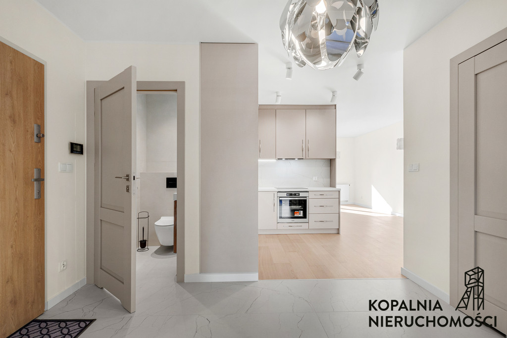 Apartament | ścisłe centrum | 4 pokoje | Ogródek