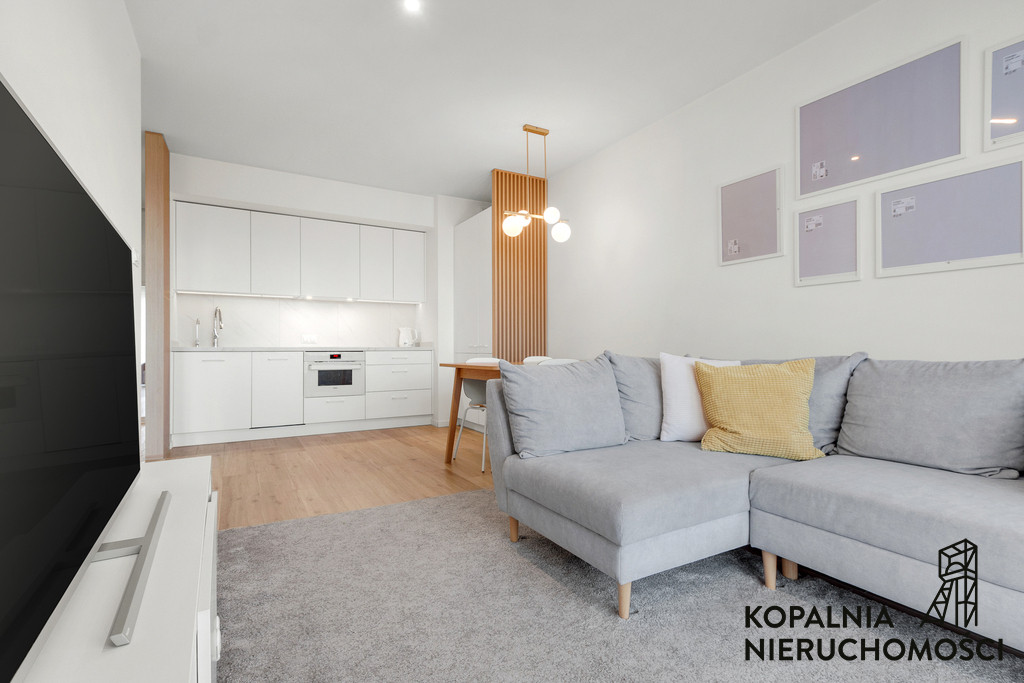 2 pokoje | Apartament duży balkon | prywatny parking