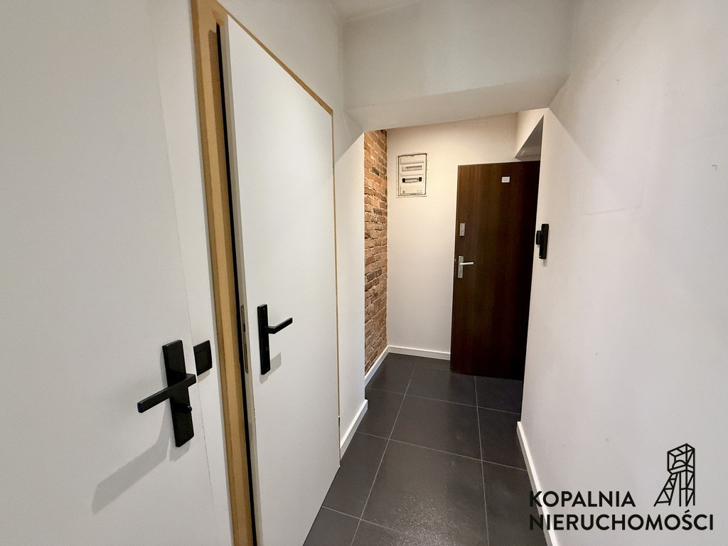 Apartment in Katowice, Karbowa, Śródmieście - Widok 3