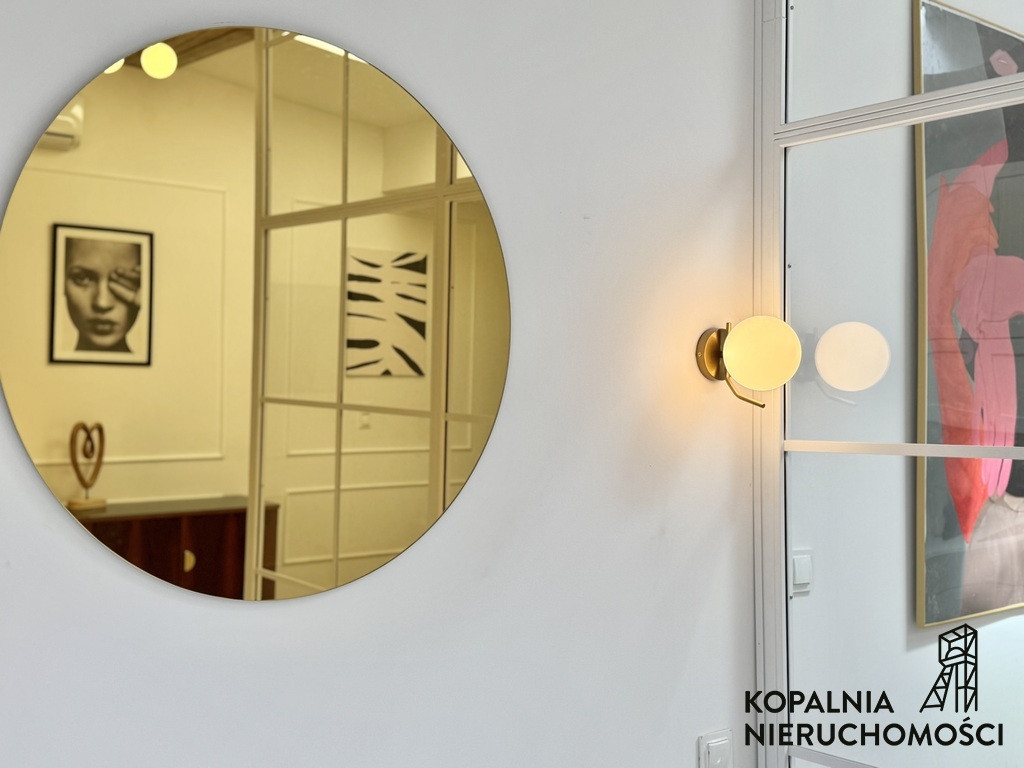 Apartment in Katowice, Karbowa, Śródmieście - Więcej