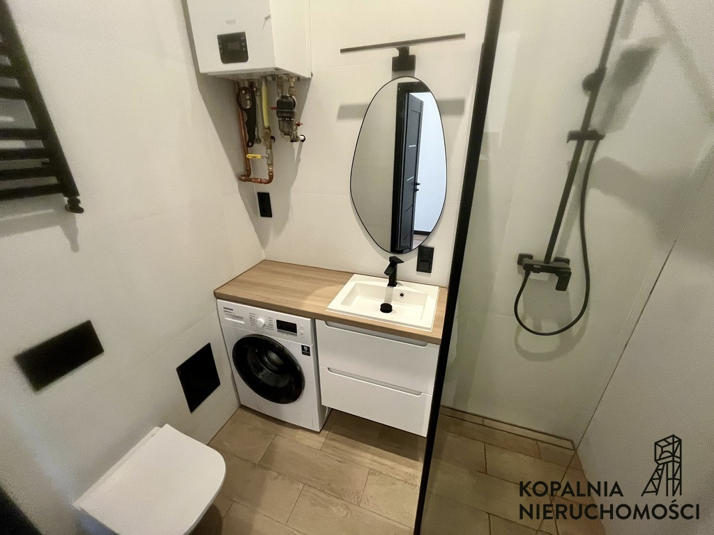 Apartment in Katowice, Nowa Ligota, Ligota-Panewniki - Więcej