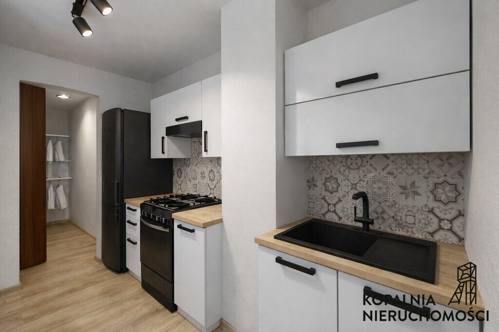 Kawalerka, Balkon, CO miejskie, Miejsce Postojowe - Widok 4